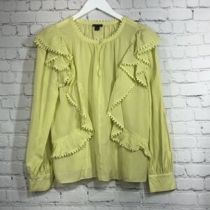 Ann Taylor top ruffles Ligth green more yellowish